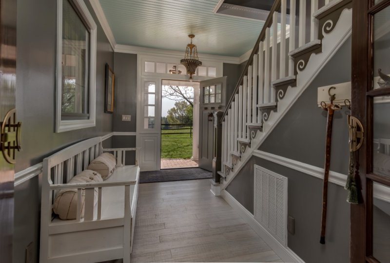 Entry (Custom)