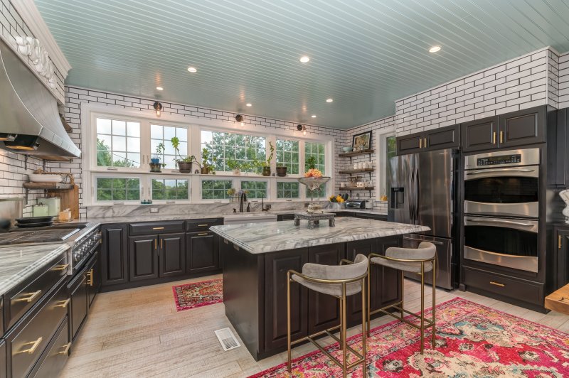 Kitchen-Island