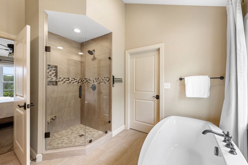 15-Master-Bath-Shower