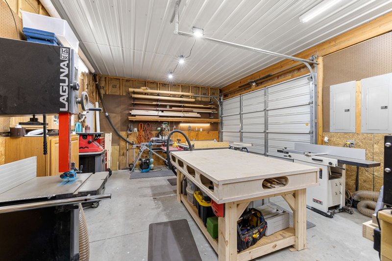 33-Barn-Workshop